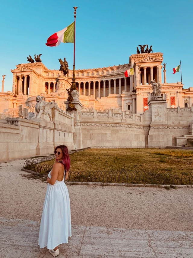 Czy ja mogę tu zostać? 🥹 
#romeitaly #artystka #malarka #wakacje
